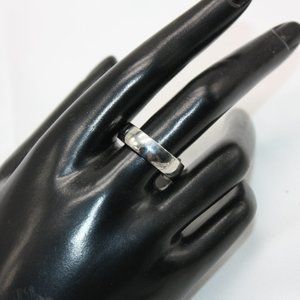 Wide band smooth silver stainless steel sz 9